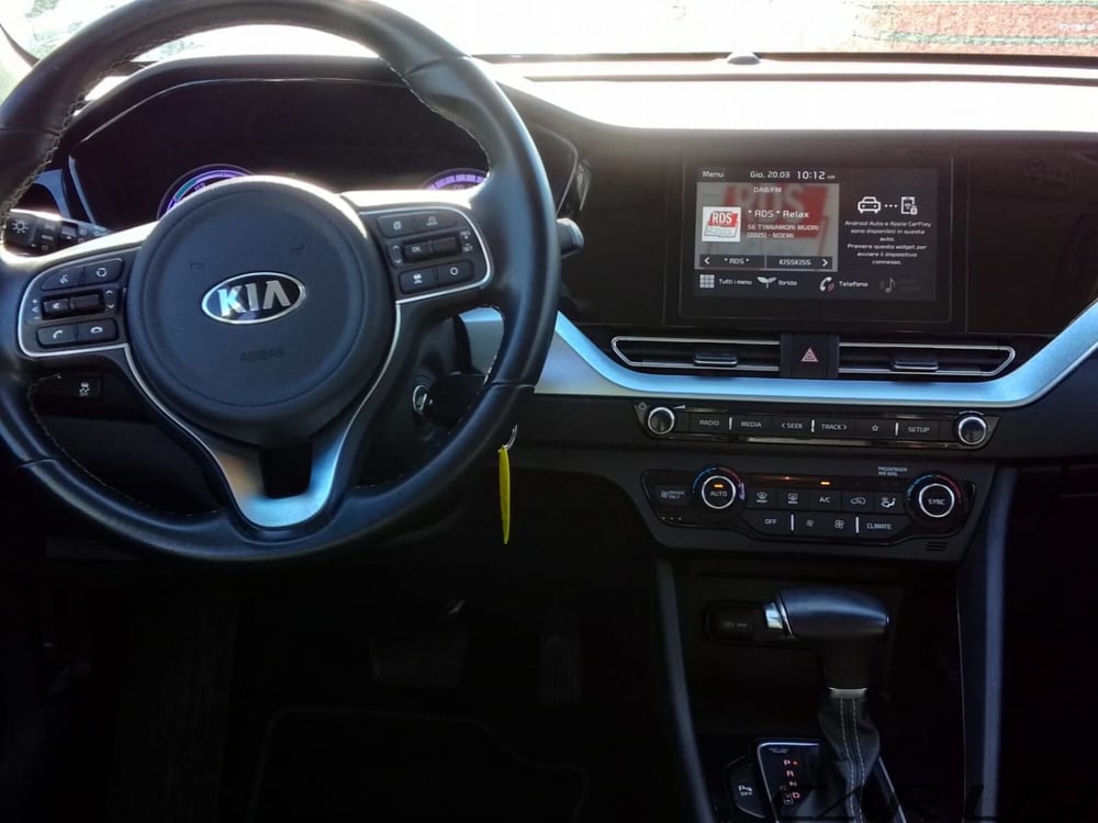 Kia Niro usata a Foggia (8)