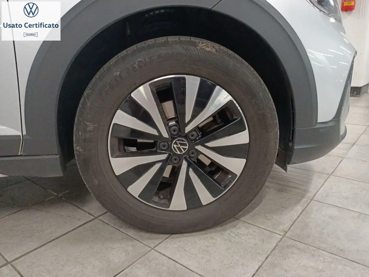 Volkswagen Taigo usata a Genova (15)