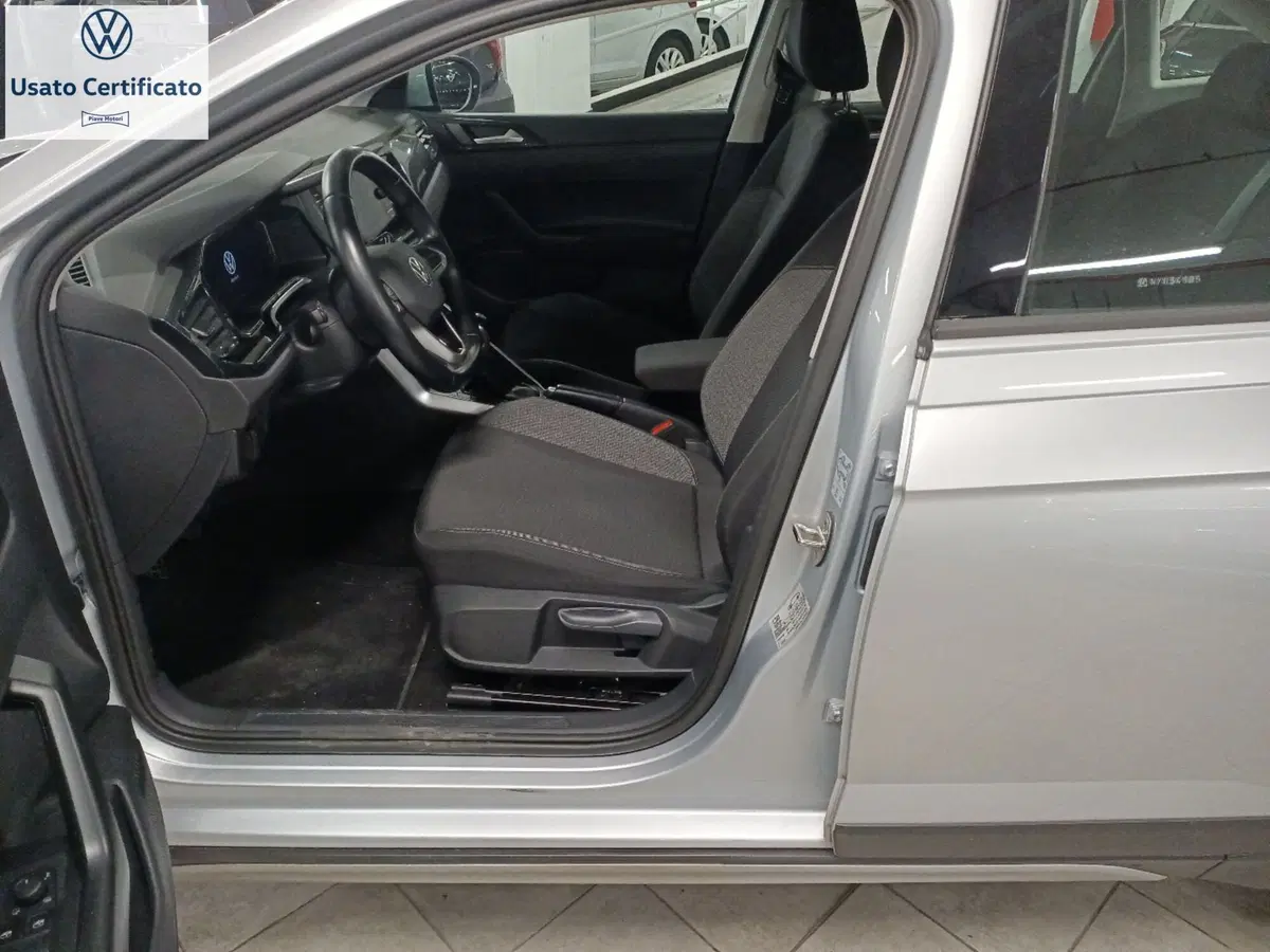 Volkswagen Taigo usata a Genova (8)