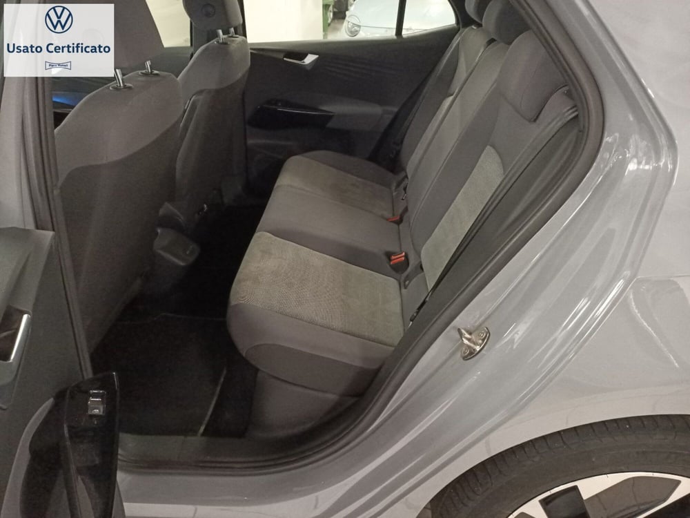 Volkswagen ID.3 usata a Genova (10)