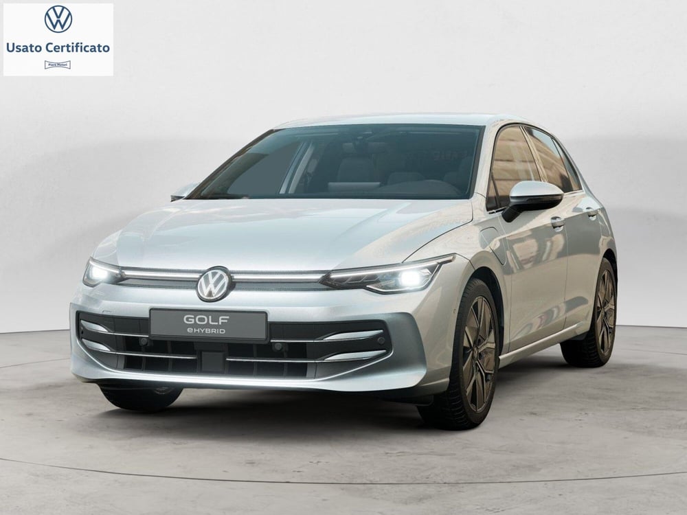 Volkswagen Golf nuova a Genova