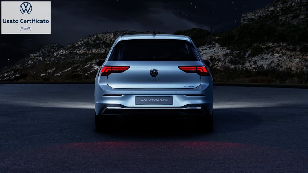 Volkswagen Golf nuova a Genova (16)