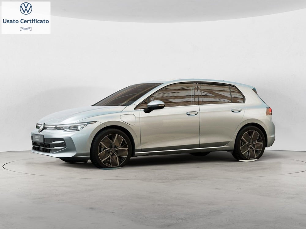Volkswagen Golf nuova a Genova (2)