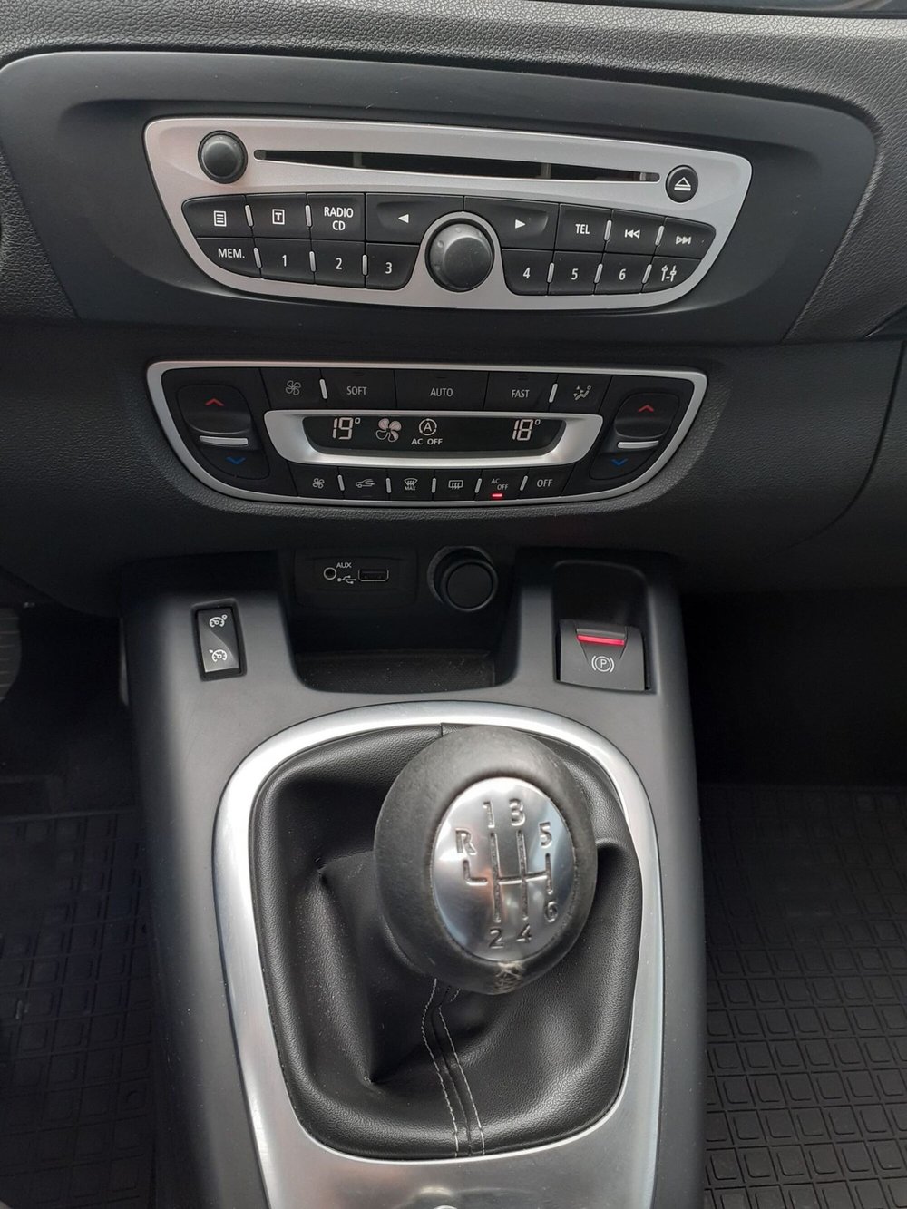 Renault Grand Scénic usata a Modena (13)