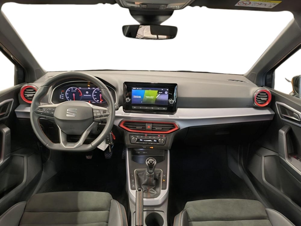 SEAT Arona usata a Udine (11)