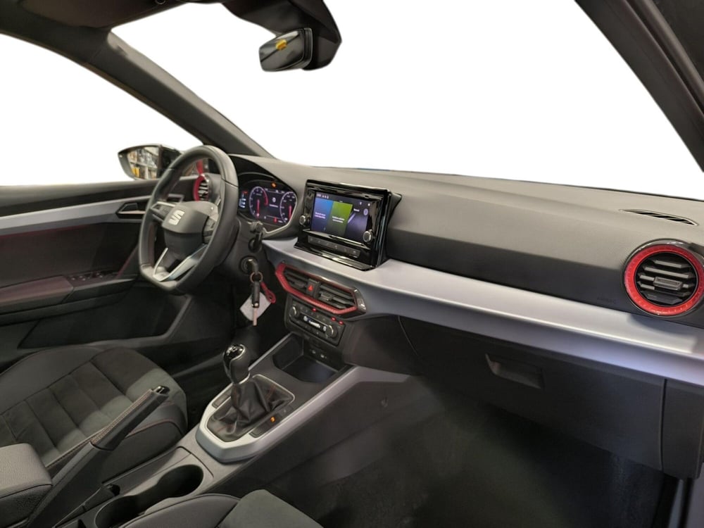 SEAT Arona usata a Udine (13)