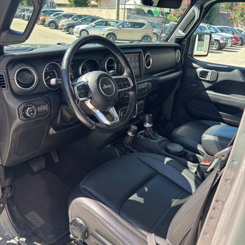 Jeep Wrangler Unlimited usata a L'Aquila (16)