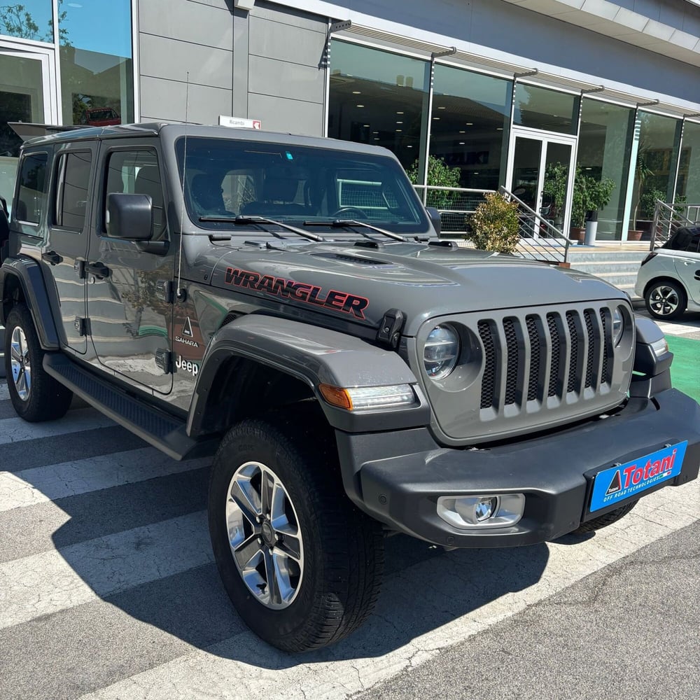Jeep Wrangler Unlimited usata a L'Aquila (6)
