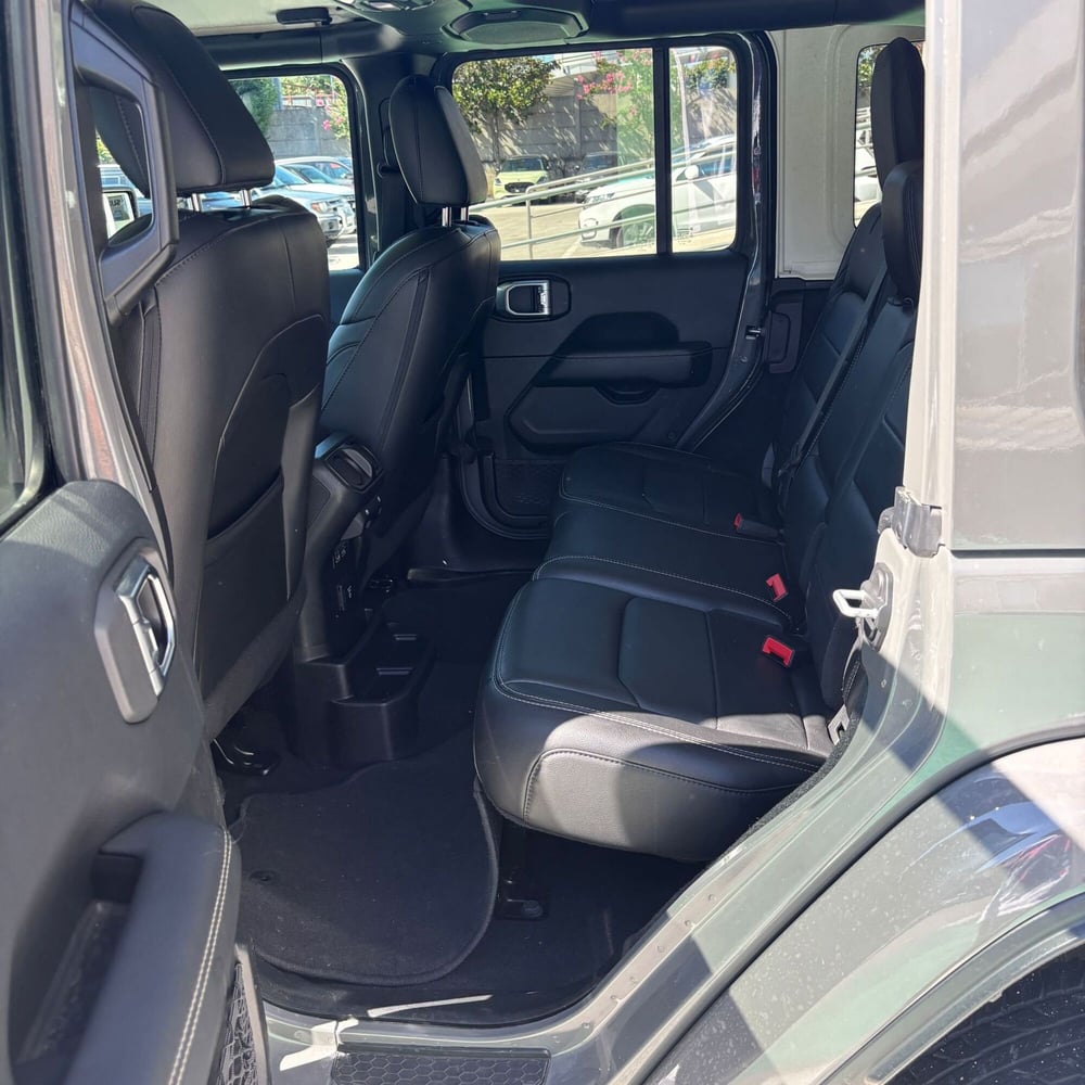 Jeep Wrangler Unlimited usata a L'Aquila (9)