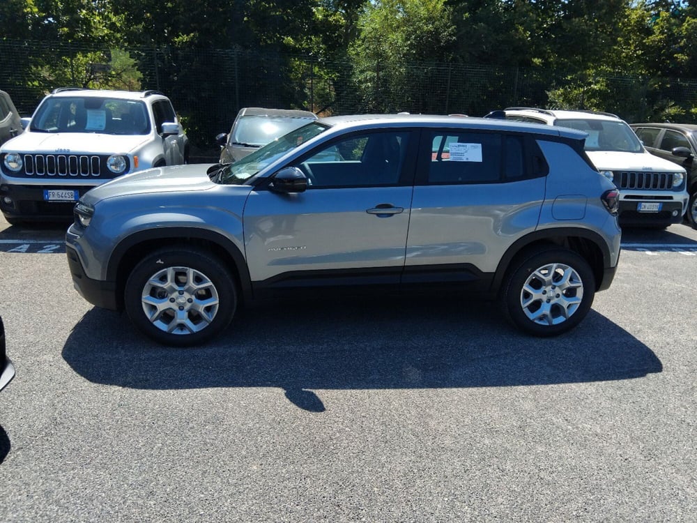 Jeep Avenger nuova a Roma (7)