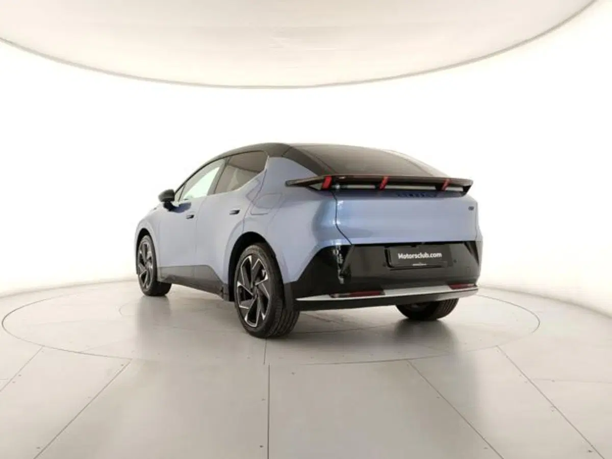 Lynk & Co 02 usata a Modena (3)