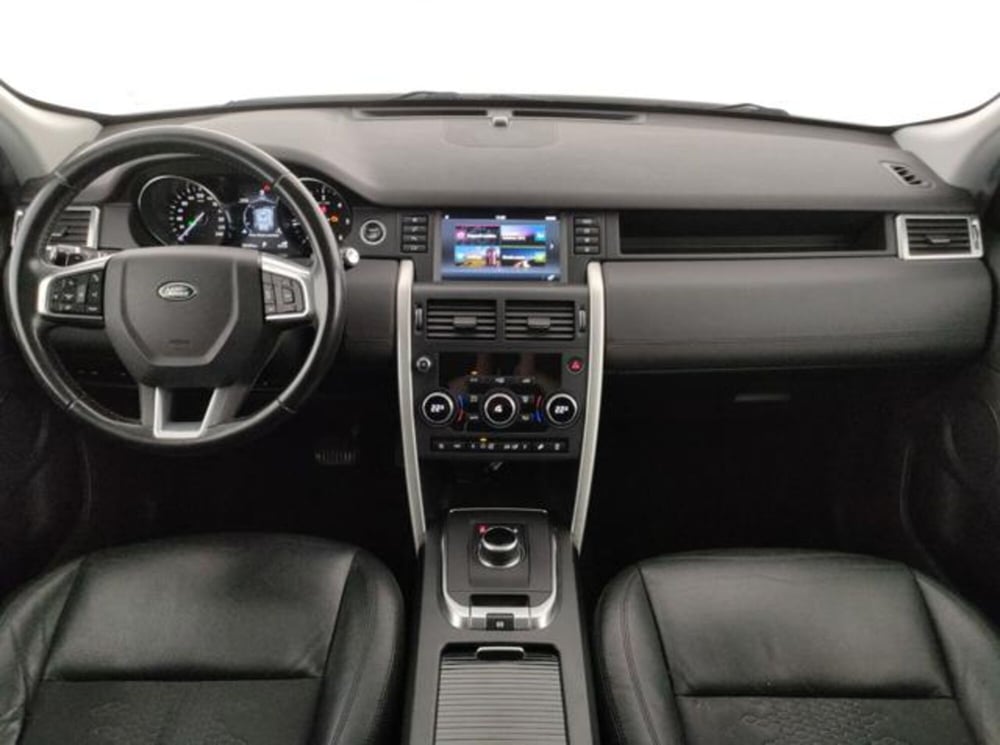 Land Rover Discovery Sport usata a Modena (14)