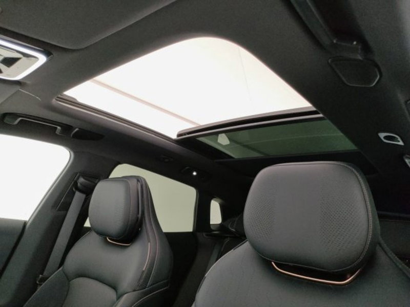 Lynk & Co 08 usata a Modena (14)