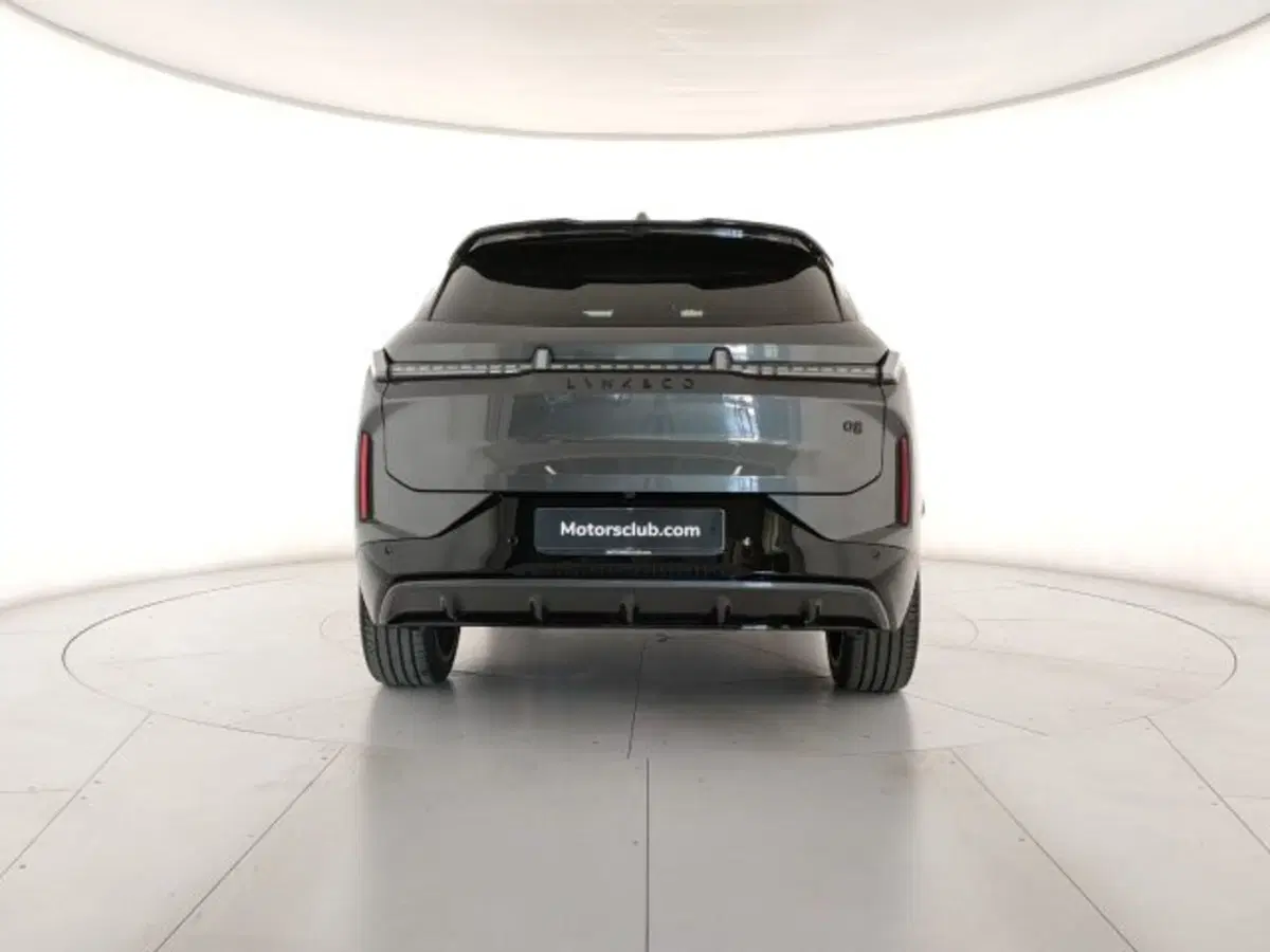 Lynk & Co 08 usata a Modena (4)