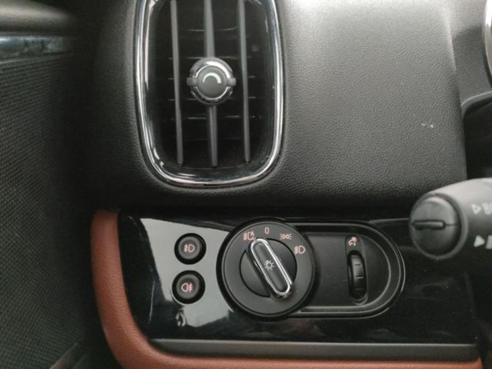 MINI Mini Countryman usata a Modena (16)