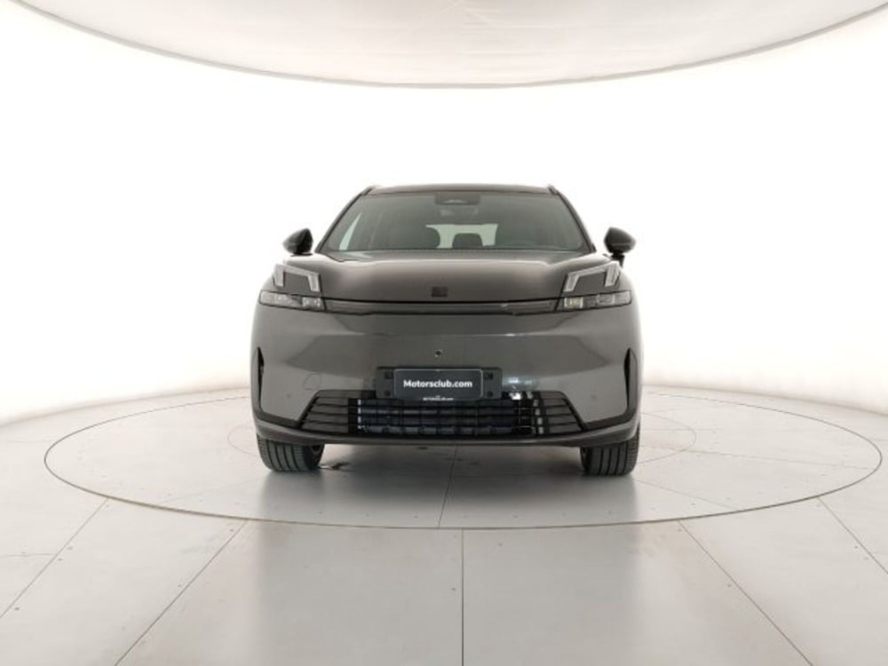 Lynk & Co 08 nuova a Modena (8)