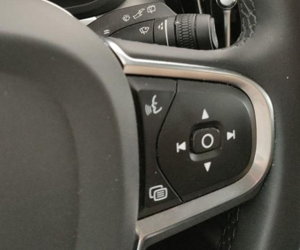 Volvo XC60 usata a Modena (20)