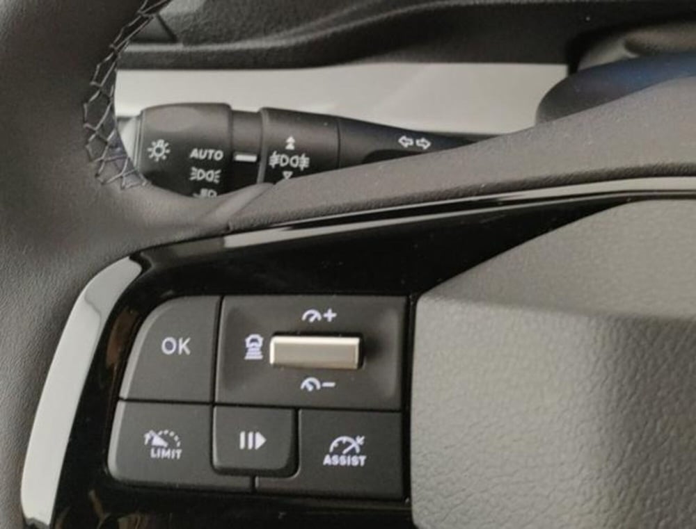 Citroen Spacetourer usata a Modena (18)