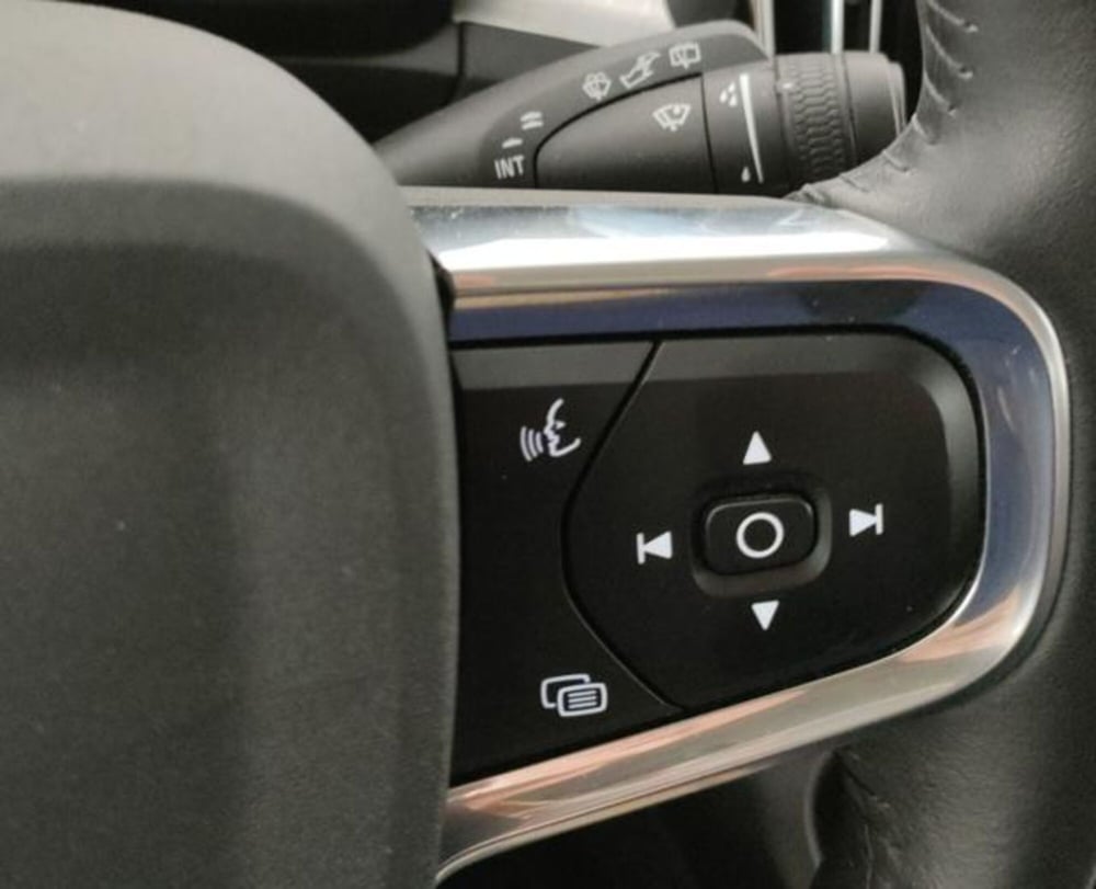 Volvo XC40 usata a Modena (16)