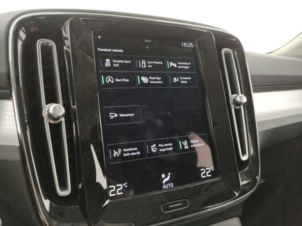 Volvo XC40 usata a Modena (19)