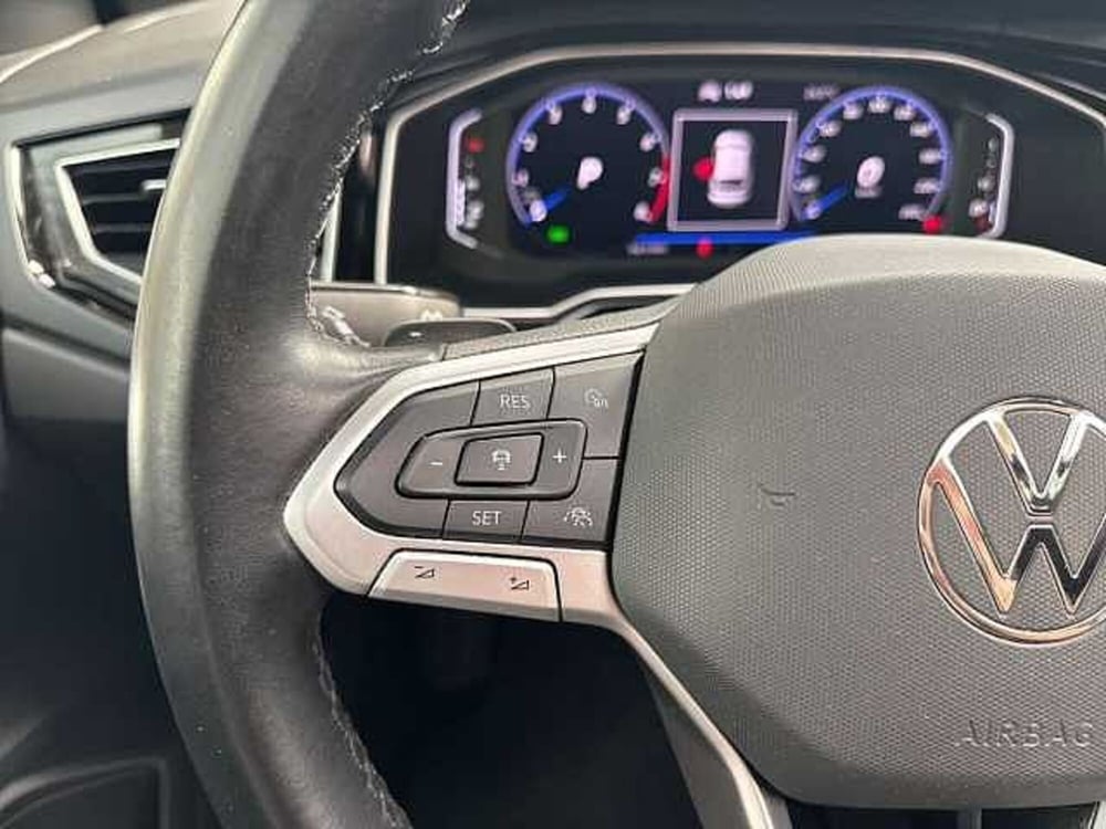 Volkswagen Taigo usata a Napoli (17)