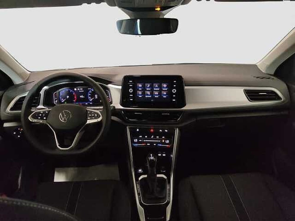 Volkswagen T-Roc nuova a Como (9)