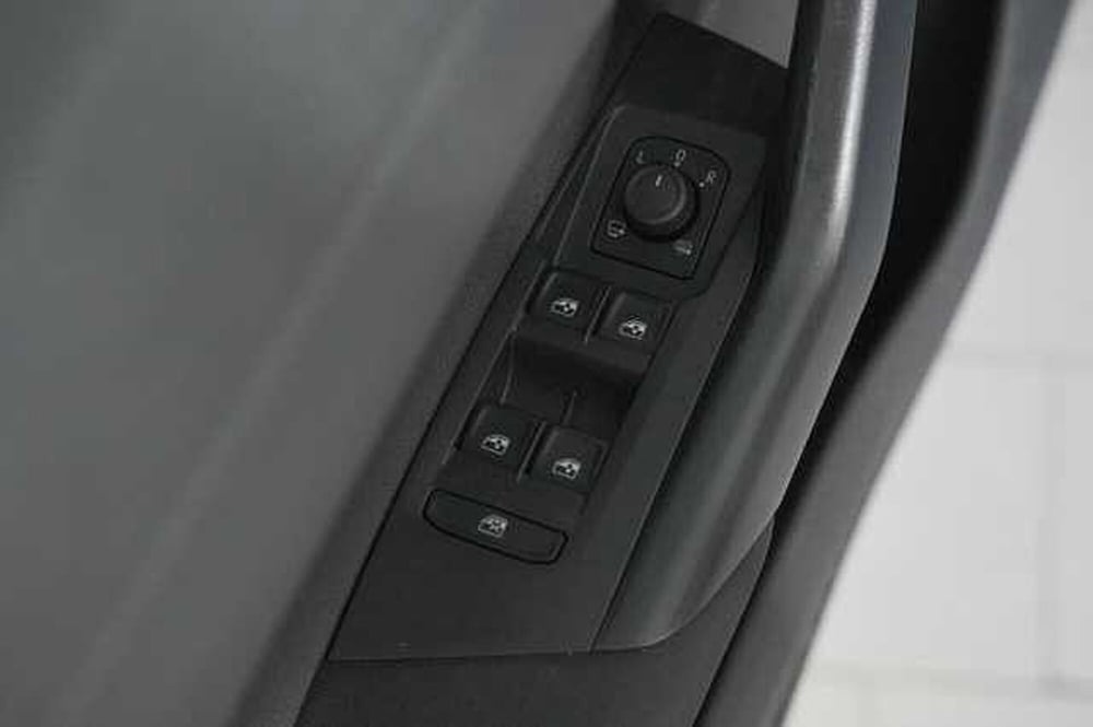 Volkswagen Polo usata a Como (13)