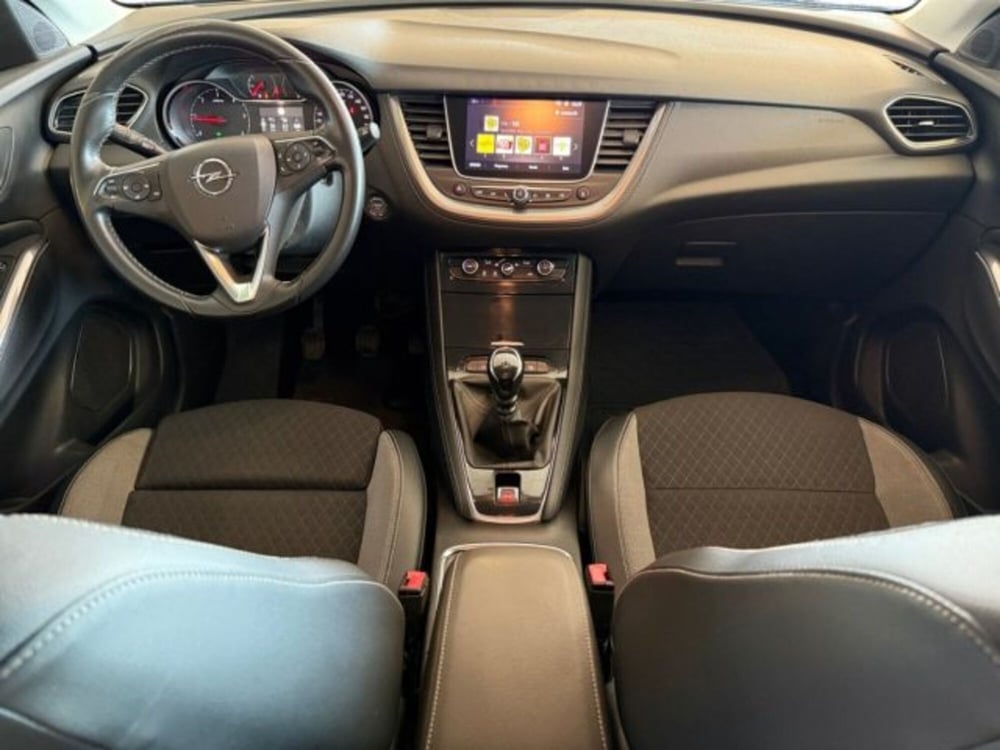 Opel Grandland X usata a Livorno (10)