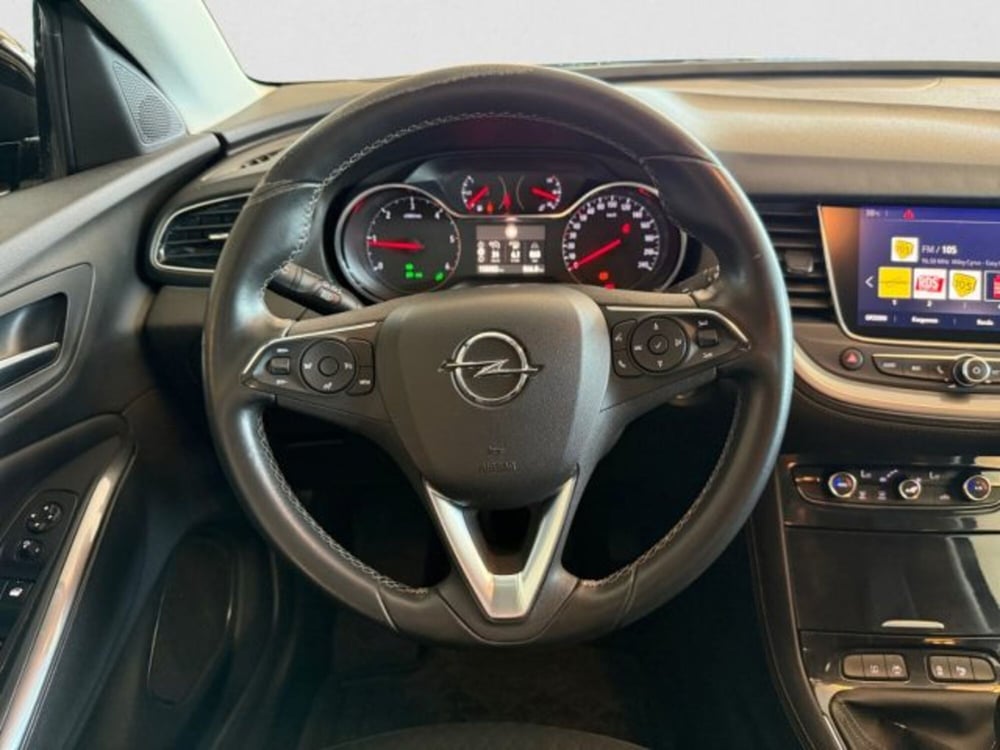 Opel Grandland X usata a Livorno (12)