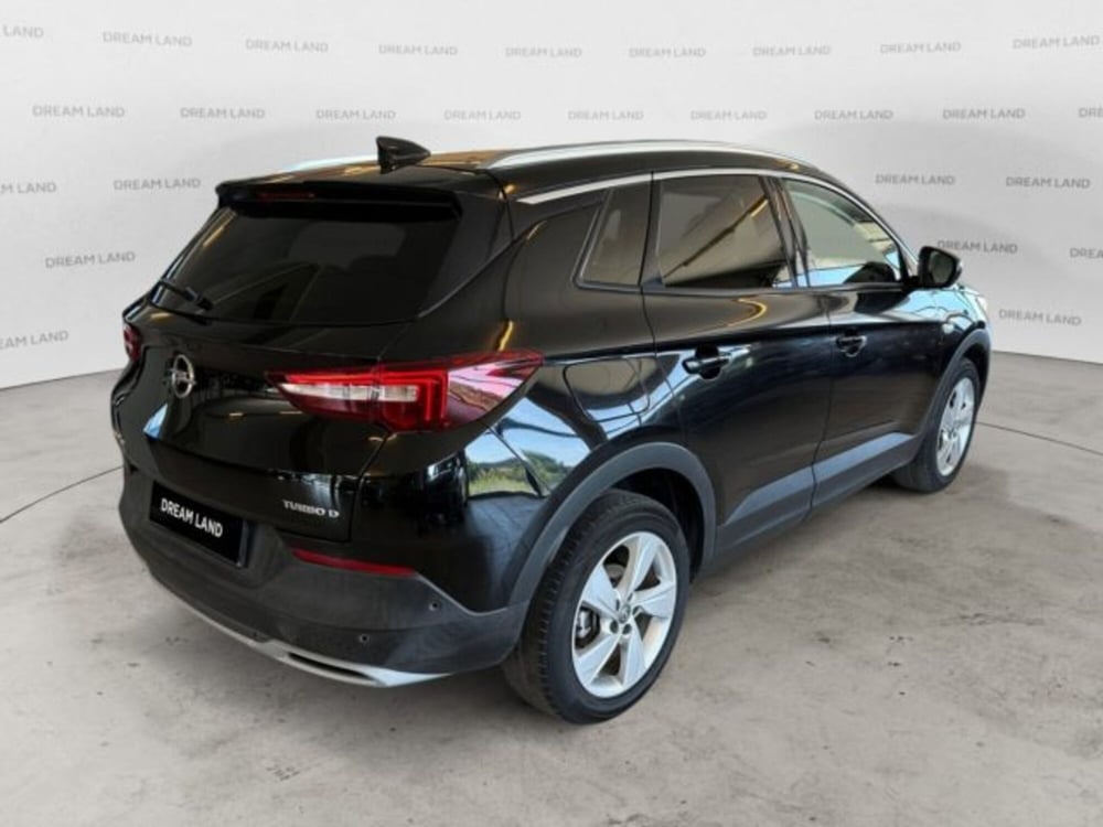 Opel Grandland X usata a Livorno (6)