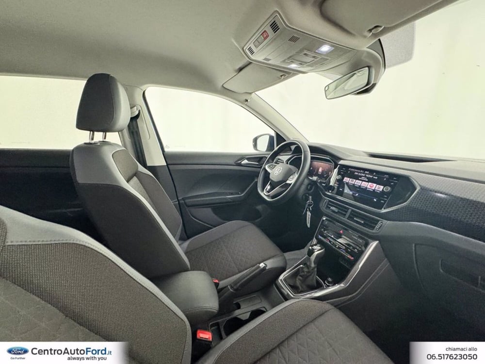 Volkswagen T-Cross usata a Roma (6)