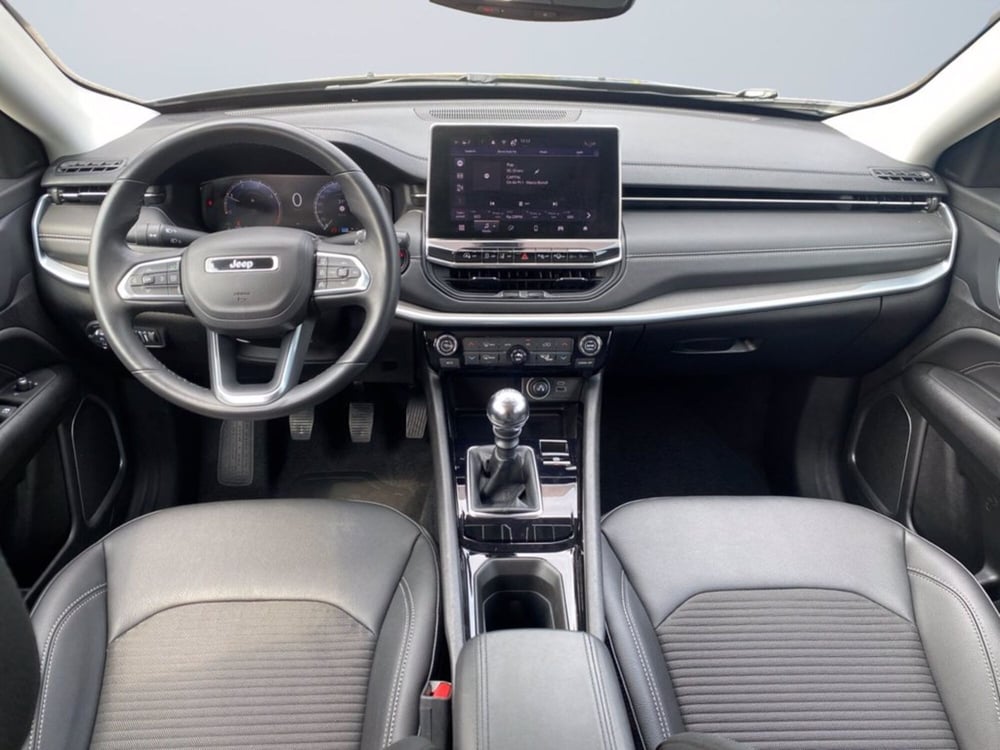 Jeep Compass usata a Milano (12)