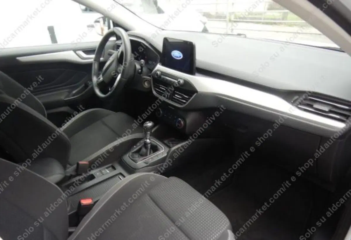 Ford Focus Station Wagon usata a Lecce (3)