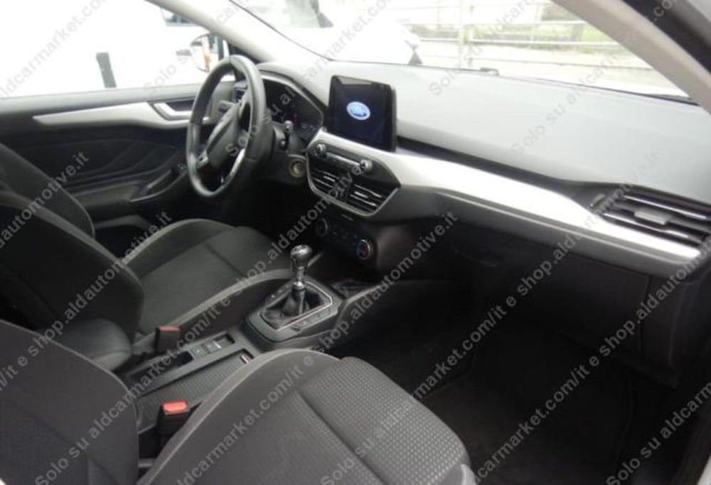 Ford Focus Station Wagon usata a Lecce (3)