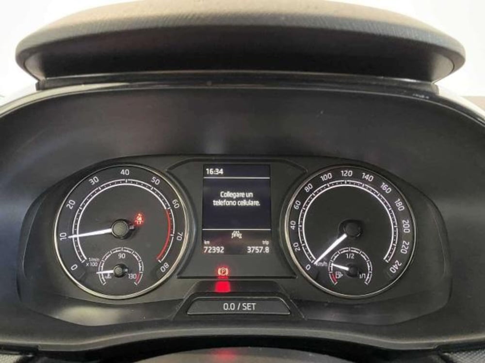 Skoda Fabia usata a Matera (11)