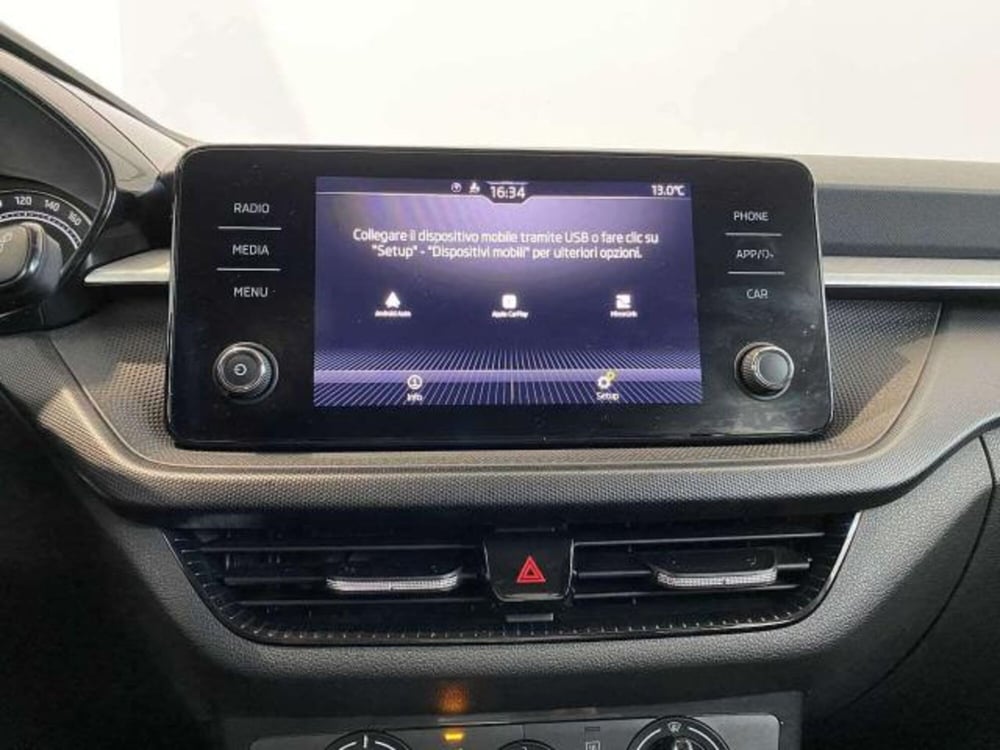 Skoda Fabia usata a Matera (13)