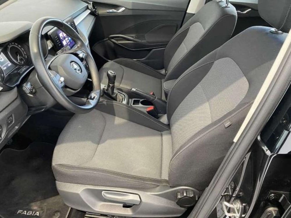 Skoda Fabia usata a Matera (6)