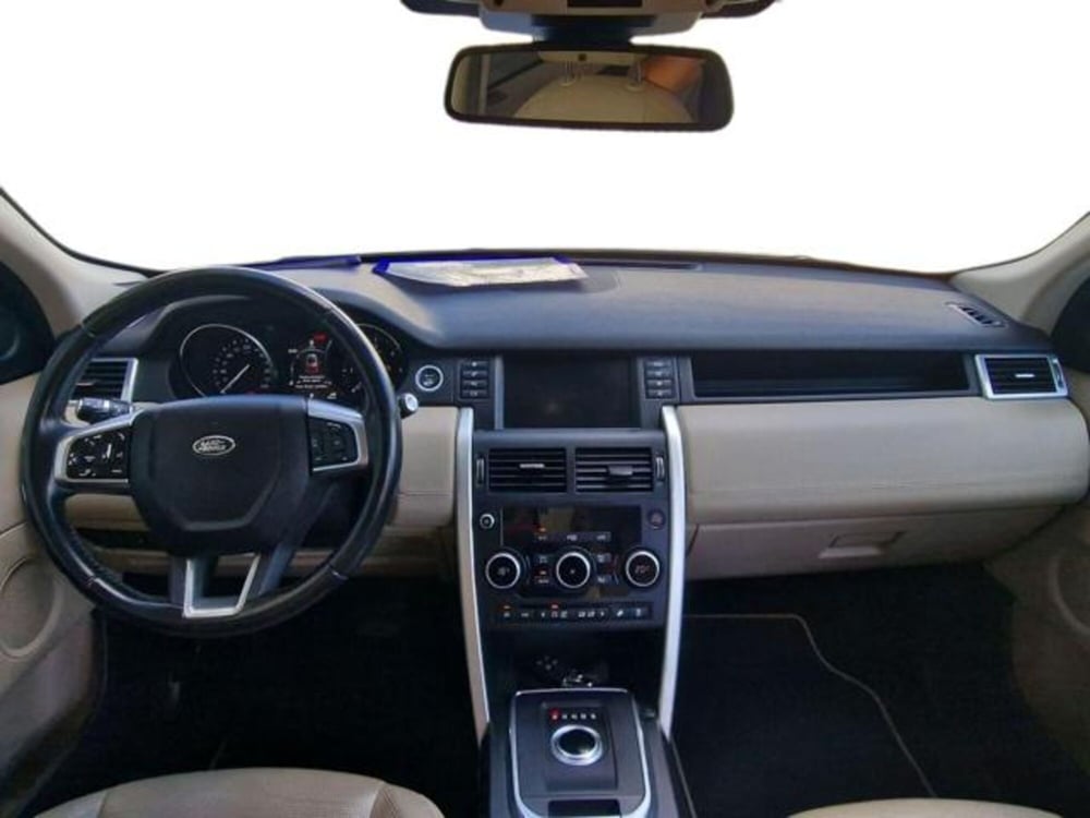 Land Rover Discovery Sport usata a Salerno (12)