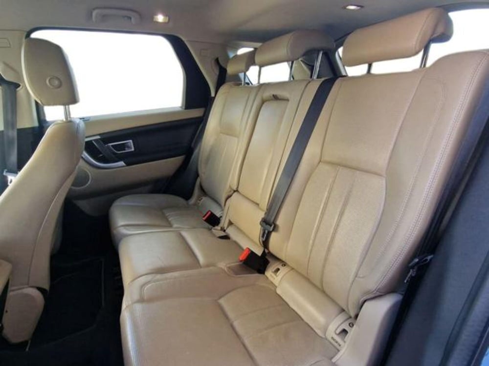 Land Rover Discovery Sport usata a Salerno (15)