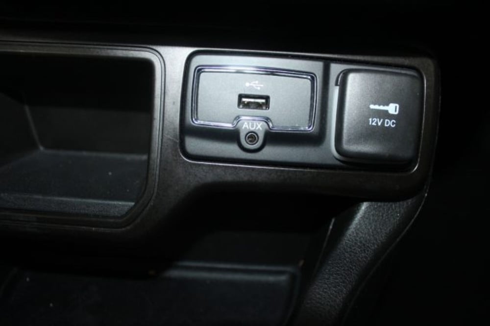 Jeep Renegade usata a Terni (13)