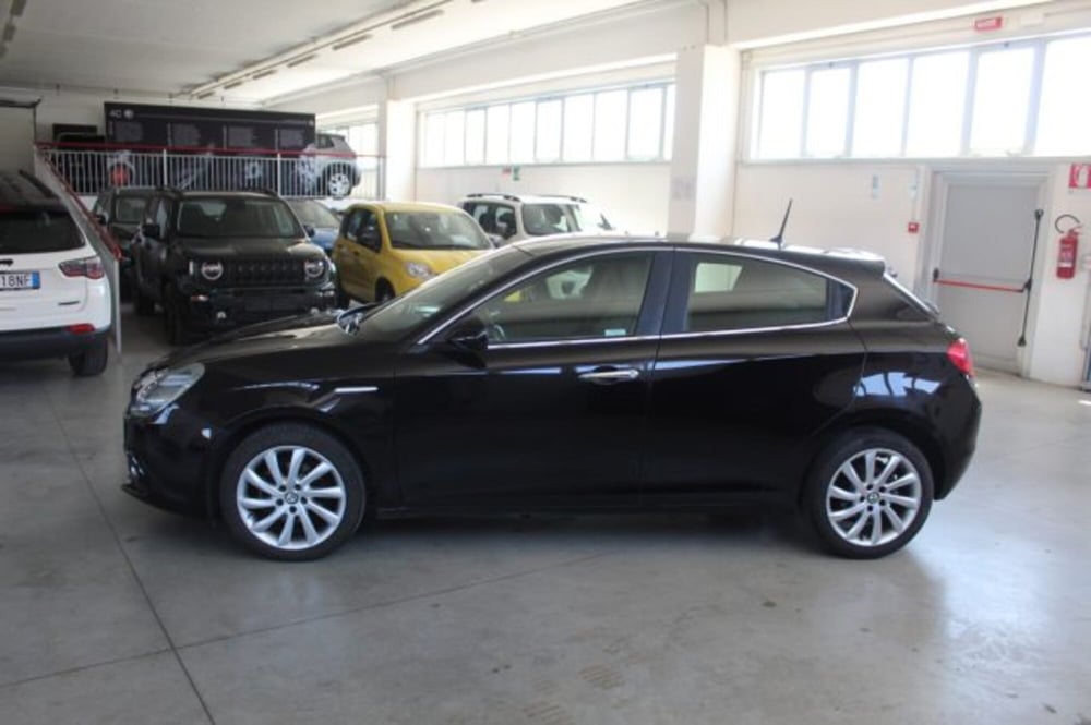 Alfa Romeo Giulietta usata a Terni (3)