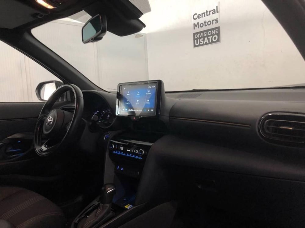 Toyota Yaris Cross usata a Torino (9)