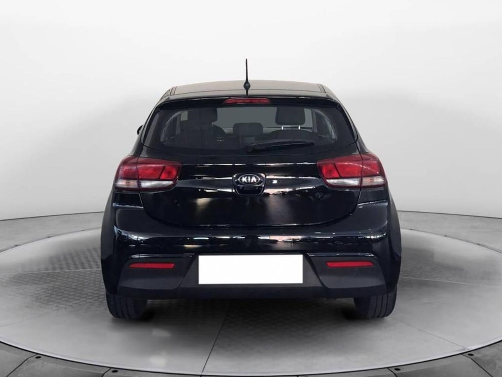 Kia Rio usata a Torino (5)