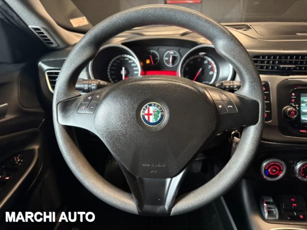 Alfa Romeo Giulietta usata a Perugia (15)