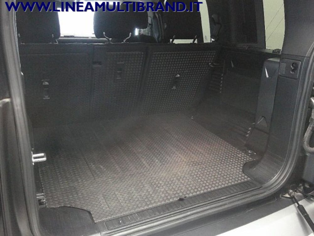 Land Rover Defender usata a Piacenza (5)