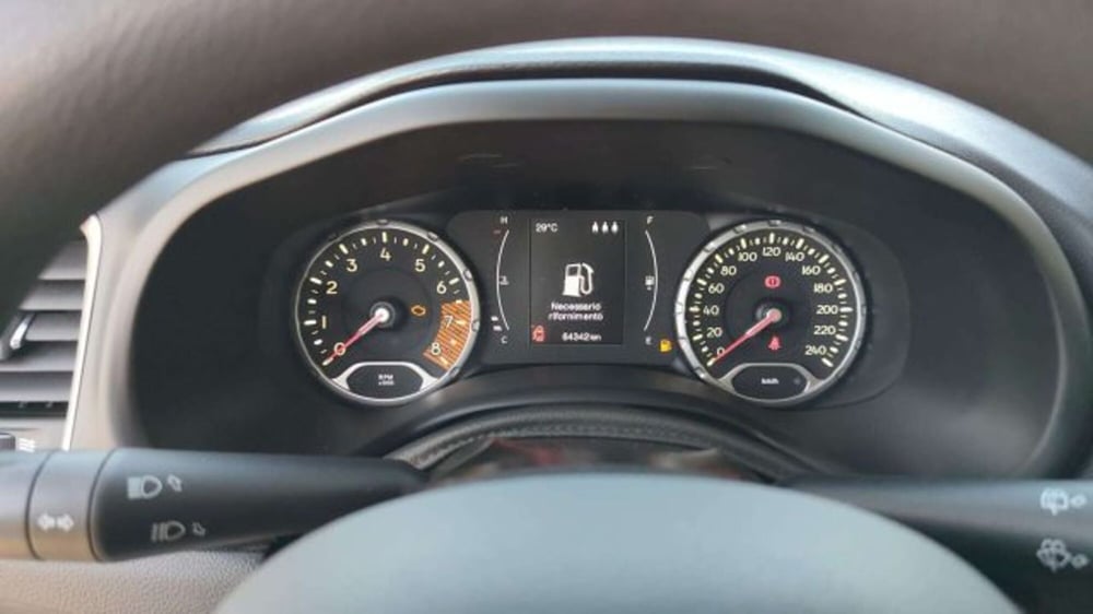 Jeep Renegade usata a Como (14)
