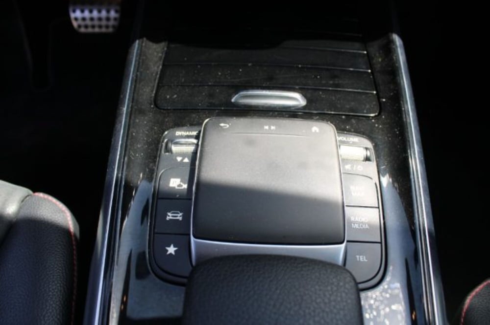 Mercedes-Benz GLB usata a Lecce (17)