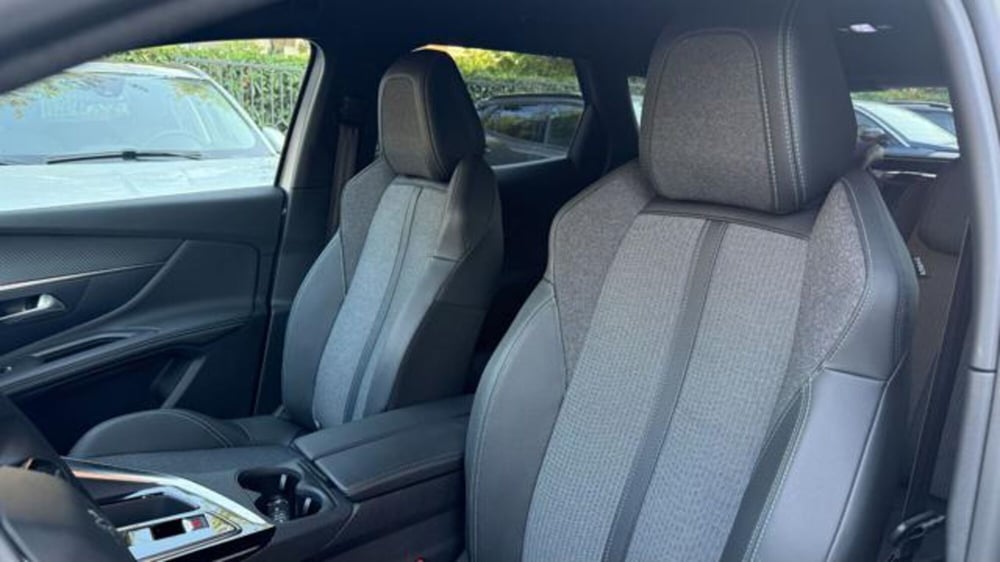 Peugeot 3008 usata a Roma (14)