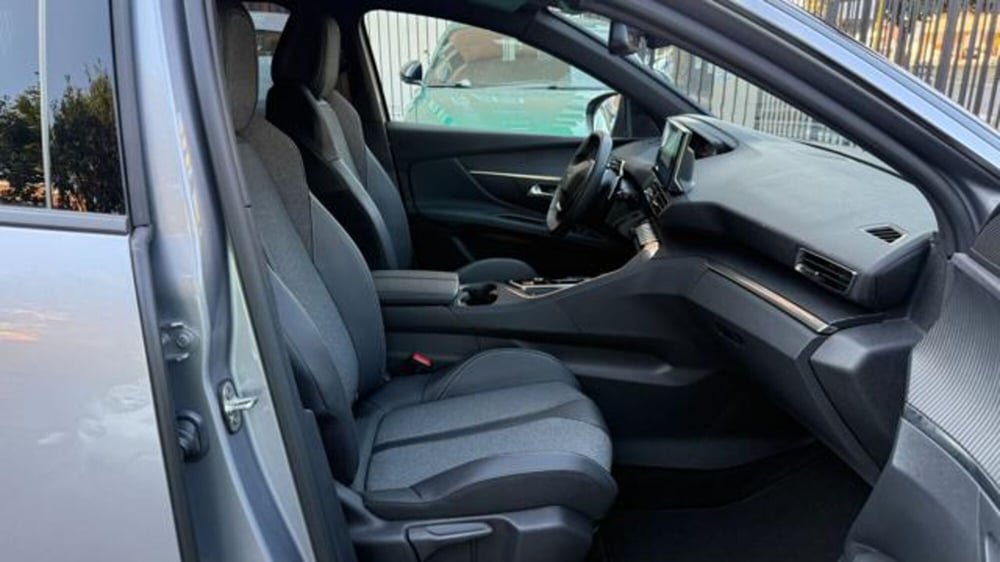 Peugeot 3008 usata a Roma (18)