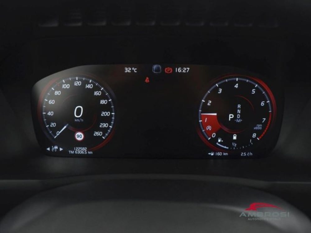 Volvo XC90 usata a Perugia (15)